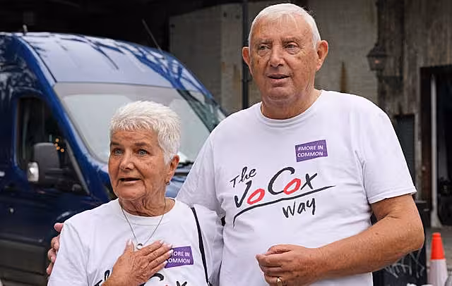 Gordon and Jean Leadbeater