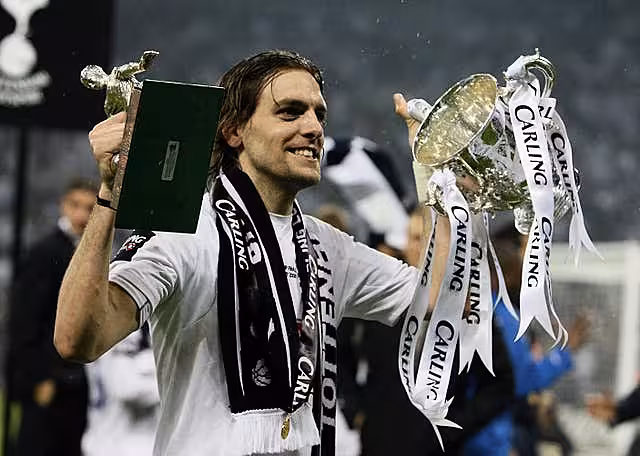 Jonathan Woodgate celebrates with the Carling Cup in 2008