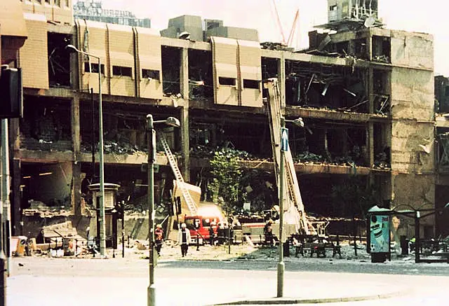Bomb damage to the Arndale centre in Manchester city centre
