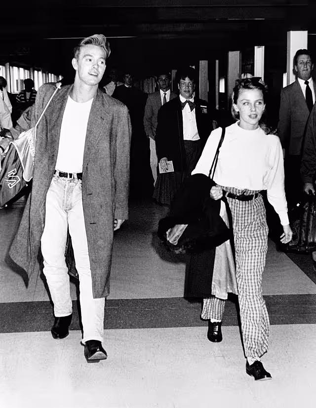 Kylie Minogue and Jason Donovan – Heathrow Airport – London