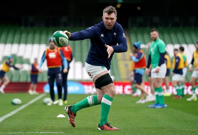 Peter O’Mahony has been recalled as part of seven personnel changes made by Ireland head coach Andy Farrell