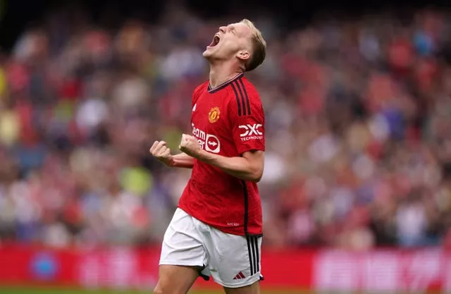 Donny van de Beek's move to Manchester United has not worked out