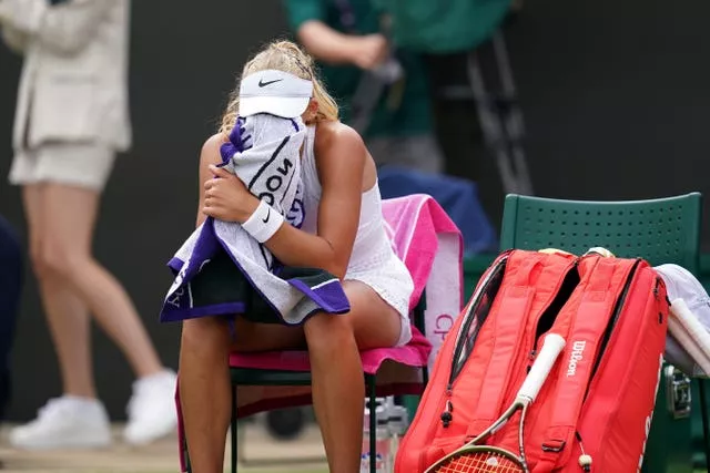 Mirra Andreeva composes herself after after beating Anastasia Potapova 