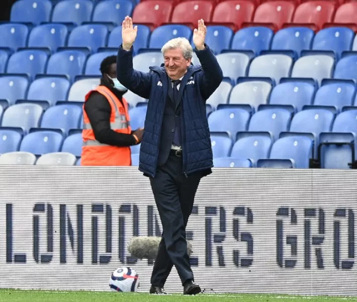 Roy Hodgson waves to the fans