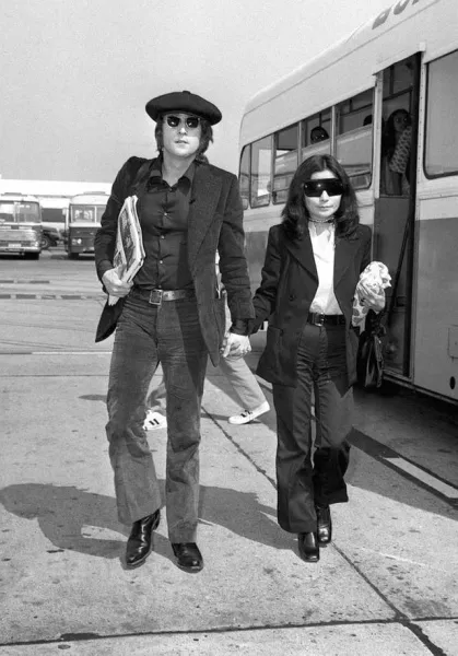 John Lennon and wife Yoko Ono