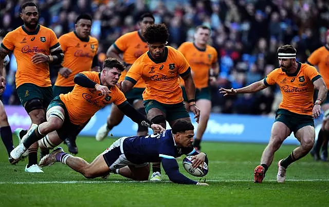 Sione Tuipulotu breaks clear to score Scotland's opening try