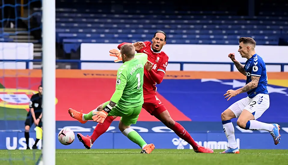 Carlo Ancelotti Stands Up For Jordan Pickford In Wake Of Virgil Van Dijk Injury