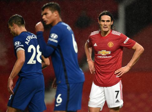 Manchester United And Chelsea Fail To Find Spark In Drab Draw