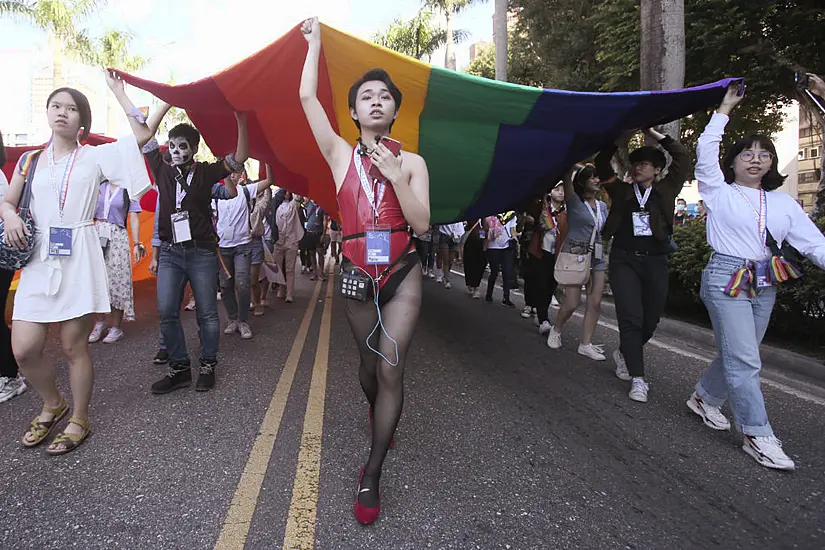 Huge Crowd Turns Out For Lgbt March In Taiwan