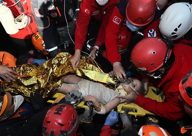 Rescuers Pull Girl From Rubble Four Days After Turkey Earthquake