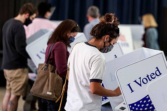 Us Voters Put Covid-19 Concerns Ahead Of Economy - Exit Poll