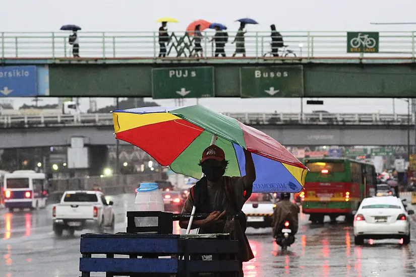 Typhoon-Ravaged Philippines Pummelled By New Storm