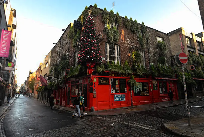 People Drinking On Dublin Streets 'Demoralising' For Healthcare Workers