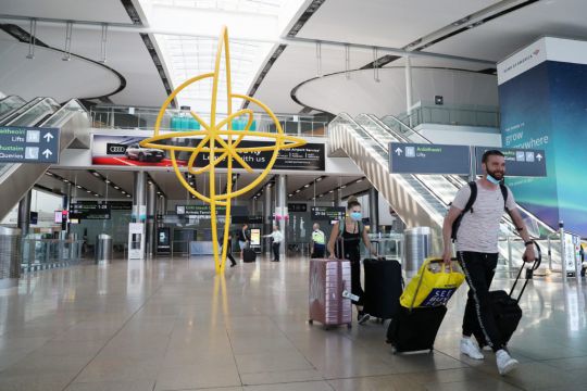 Coronavirus Testing Facilities To Open At Dublin Airport This Week