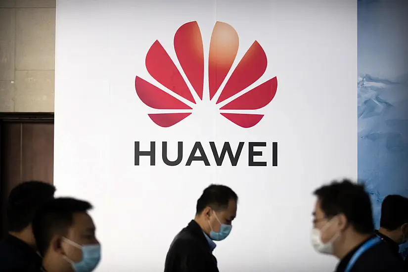 Huawei Offloads Honor Brand In Face Of Us Sanctions