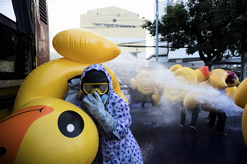 Thai Protesters Clash With Police As Parliament Mulls Charter Changes