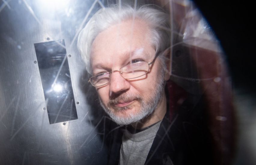 Julian Assange ‘In Lockdown’ After Covid-19 Outbreak On His Prison Block