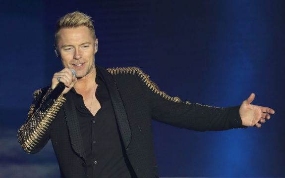 Ronan Keating Opens Up About Therapy On Loose Women’s First All-Male Panel