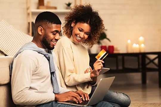 How To Bag The Best Black Friday Deals Without Busting Your Budget