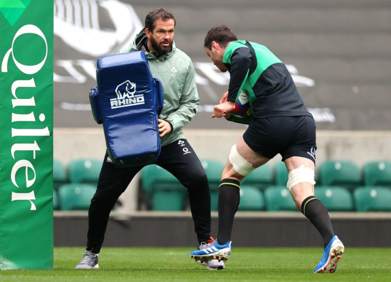 Ireland's Captain's Run Credit ©Inpho/Billy Stickland