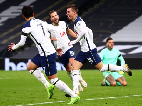 Tottenham Top Premier League After Mourinho Masterminds Win Against City
