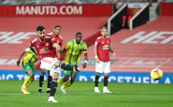 Manchester United Scrape To First Home League Win After Penalty Controversy