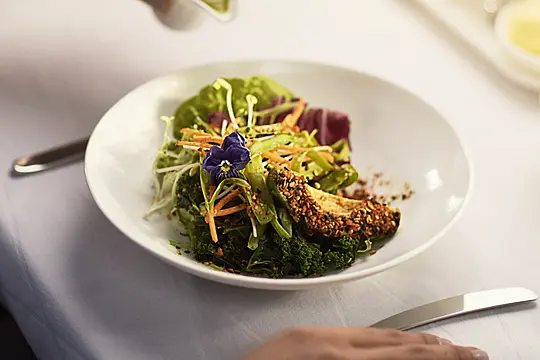 Come Fly With Me: British Airways Sells Off First Class Crockery