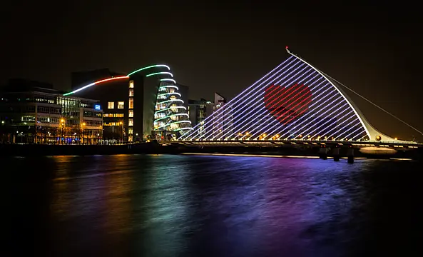Artwork Illuminates Dublin Bridge In Tribute To 'Movember' Campaigner