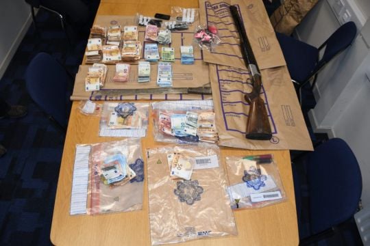 Shotgun And €15,000 Seized After Search In Waterford City