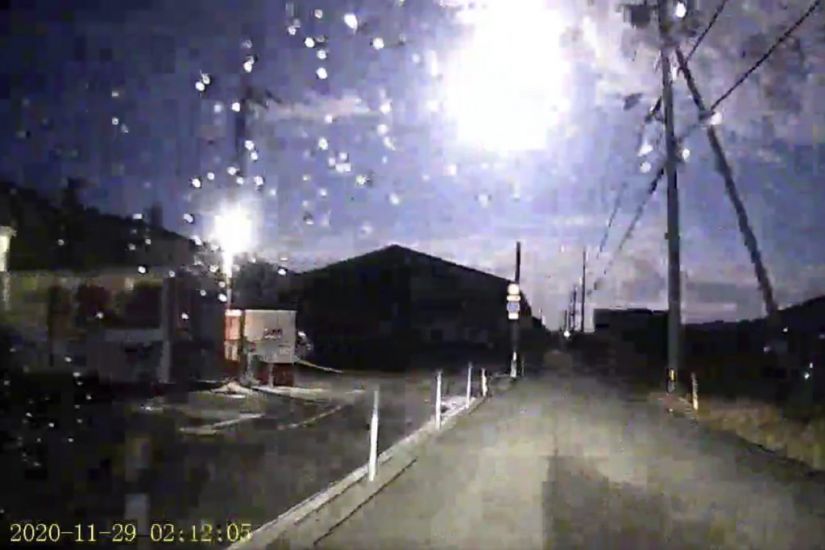 Brightly Burning Meteor Seen Across Wide Areas Of Japan