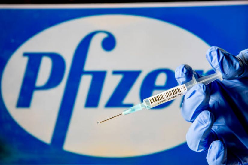 Us Food And Drug Administration Staff Back Pfizer's Coronavirus Vaccine