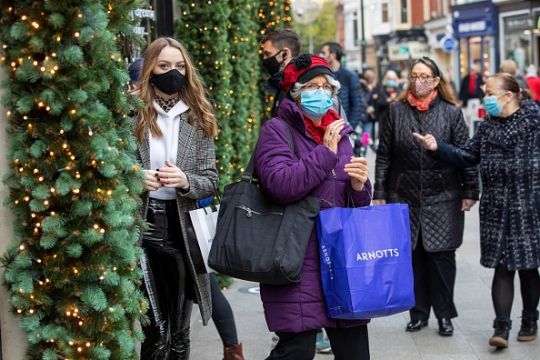 Queues Around Country As Christmas Shoppers Stock Up