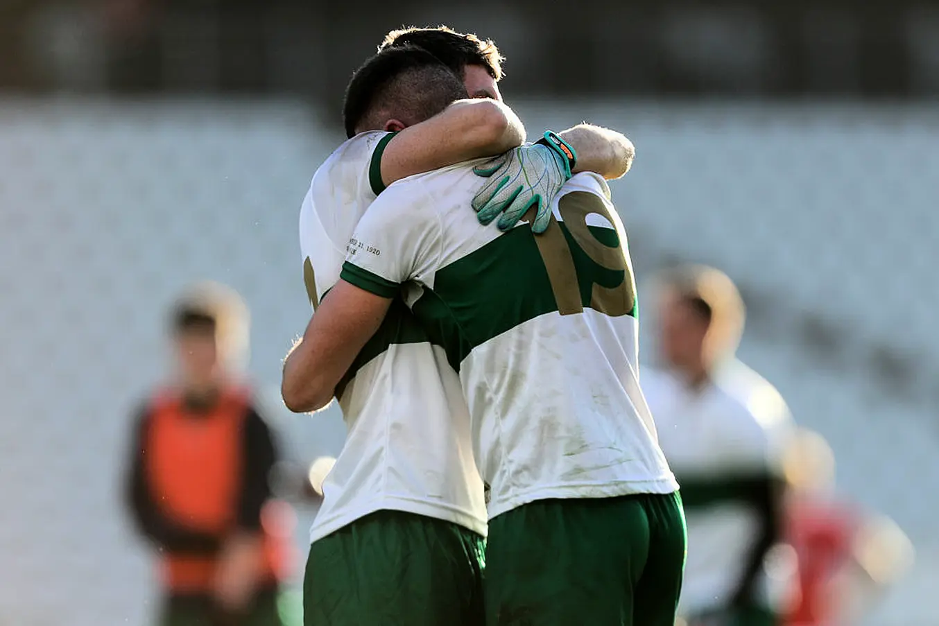 Philip Austin And Colin O’riordan Celebrate At The Final Whistle 22/11/2020
