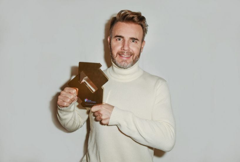 Gary Barlow Denies Steps Number One Album Following Tight Race