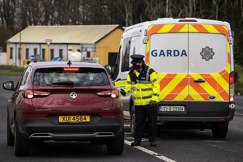 Gardaí Fine Hundreds Breaching Covid-19 Restrictions Across Ireland