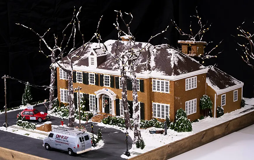 Home Alone House Created Out Of Gingerbread To Mark 30Th Anniversary