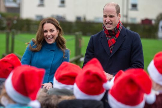 William And Kate Bring Christmas Cheer On Royal Train Tour