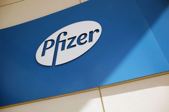 Us Experts Convene To Decide Whether To Approve Pfizer Vaccine