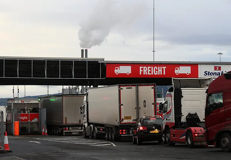 Over 200 Irish Truck Drivers Stuck At English Ports Due To British Travel Ban