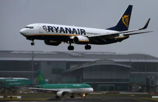 No Plan To Cancel Uk-Ireland Flights Over New Covid Strain, Airlines Say