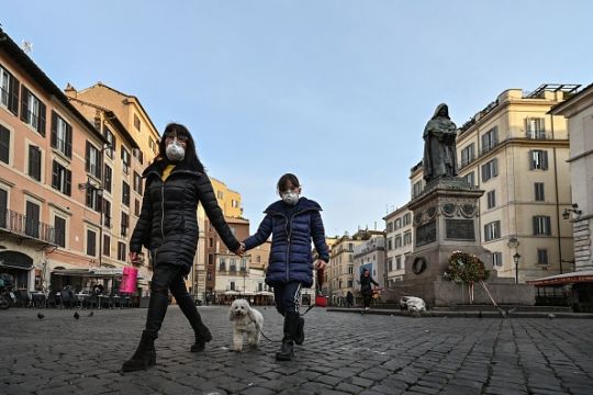 Students In Rome Stage Sit-In To Demand Schools Be Reopened