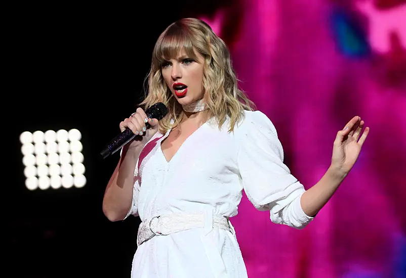 Taylor Swift On Course For Chart Success After Releasing Surprise Album