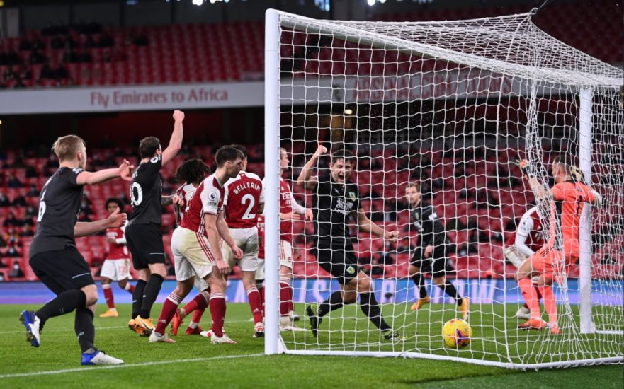 Pierre-Emerick Aubameyang Scores Own Goal As 10-Man Arsenal Lose To Burnley