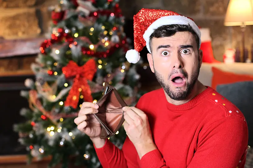 Five Ways To Avoid Blowing Your Budget Over Christmas