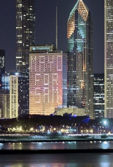 Huge Building In Chicago Lit Up With 'Mayo For Sam' Sign