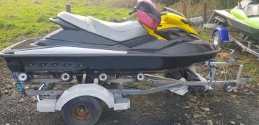 Gardaí Arrest Two Men And Seize Cocaine, Jet Skis, Speedboat In Kildare