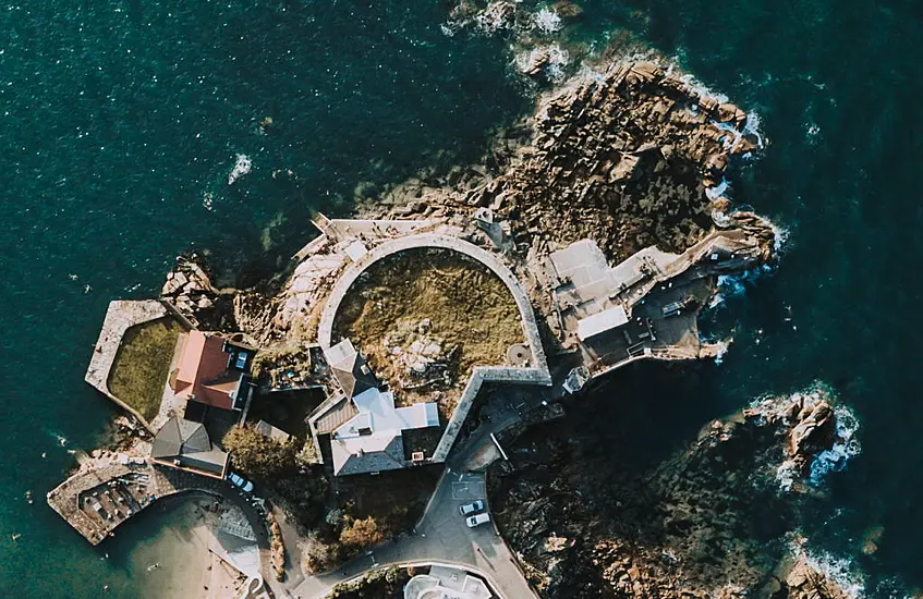 People Urged Not To Swim At Forty Foot This Christmas