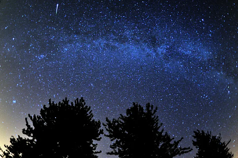 'Best Meteor Shower Of The Year' To Peak Over Ireland Tonight