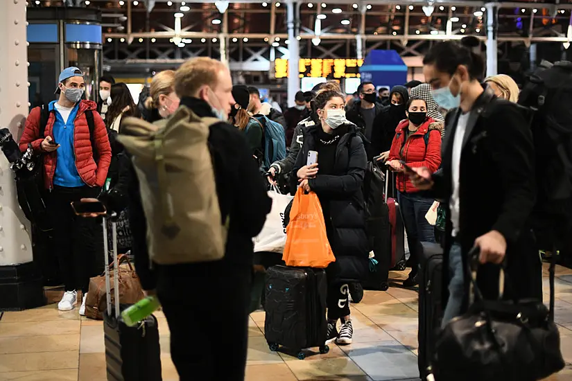 Crowds Flee London On Packed Trains After Tough Restrictions Announced