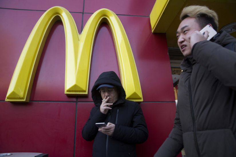 Mcdonald’s Sells ‘Spam Burger’ Topped With Oreo Crumbs In China